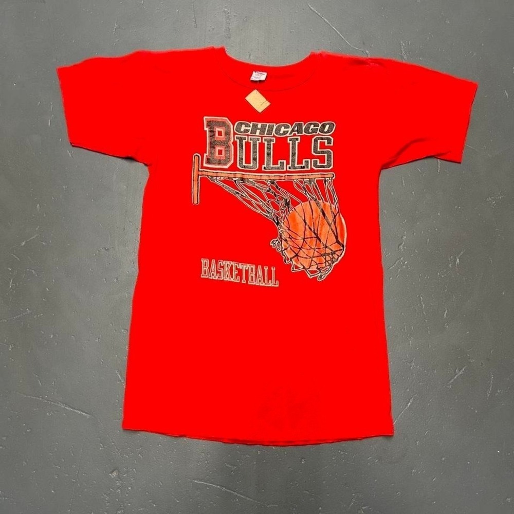 Vintage single stitch true vintage 80s Chicago bulls Champion Tshirt